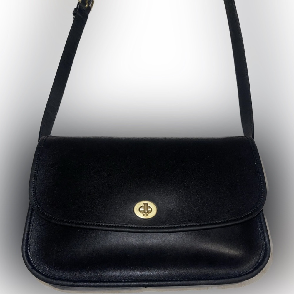 Vintage Coach City Bag 9790 Black Leather Crossbody